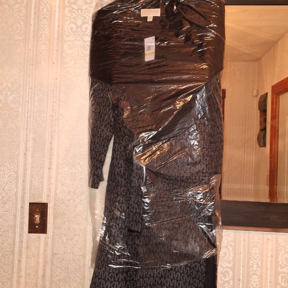 Michael Kors Wool Blend Logo Jacquard Wrap Belted Coat Brown / Black size M - Picture 6 of 7